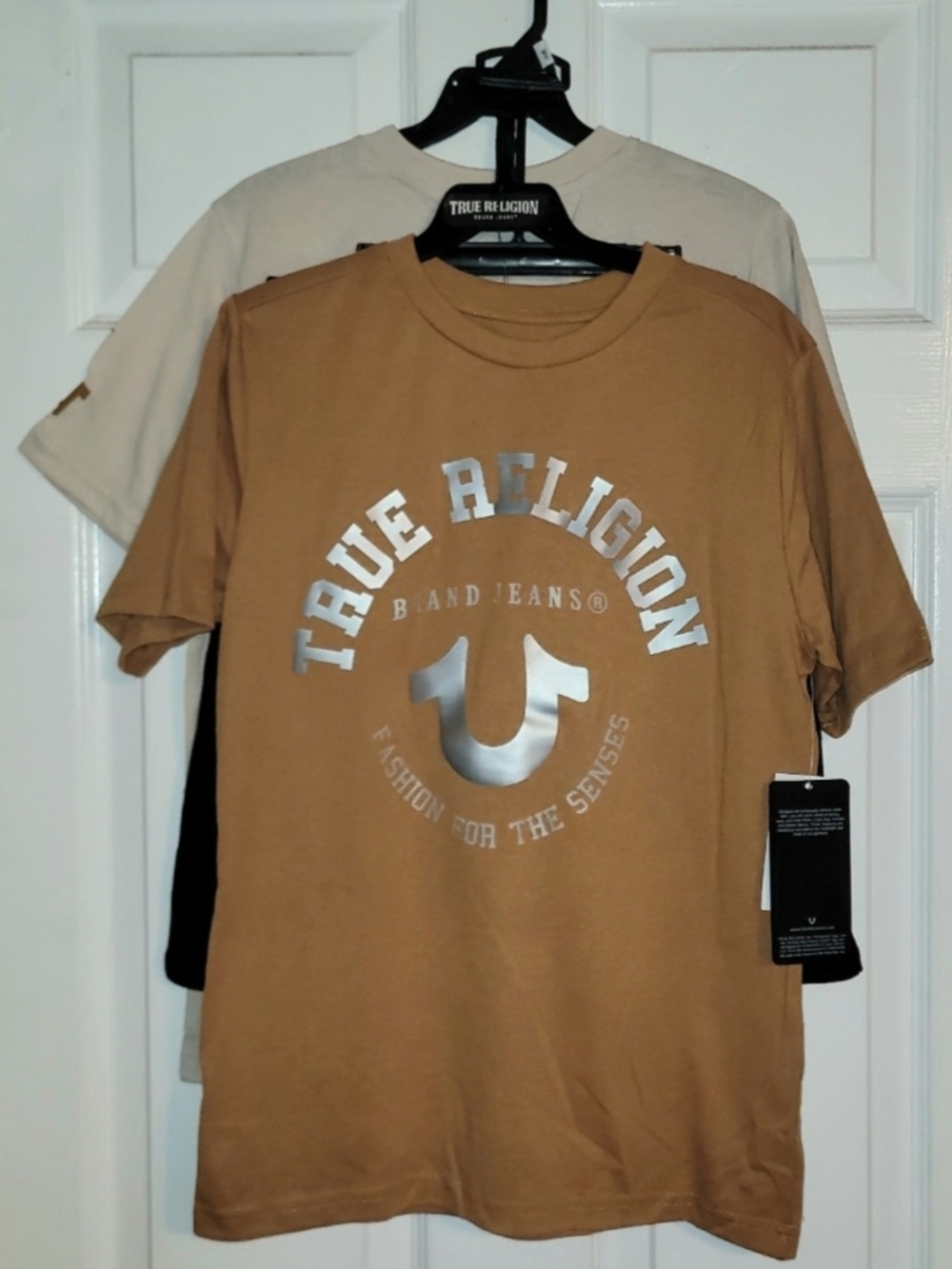 True Religion Tshirts And Shorts Set